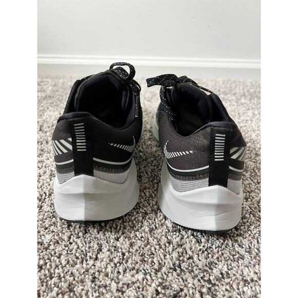 Nike Zoom winflo 6 shield women's size 9.5 - Picture 6 of 7